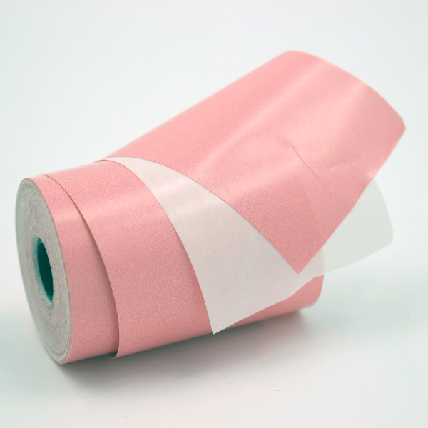 簡(jiǎn)單實(shí)用好方法！輕松<i style='color:red'>清理</i>玻璃上的不干膠貼紙